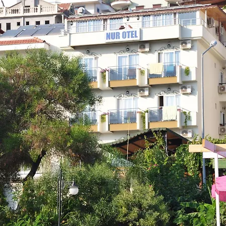 Nur Kaş